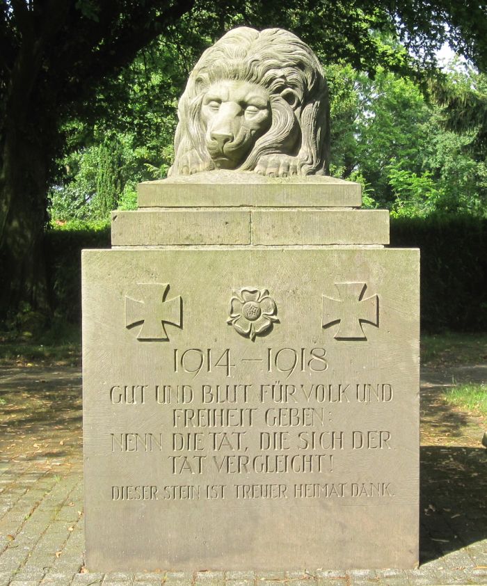 Denkmal auf den Friedhof in Horn/Lippe